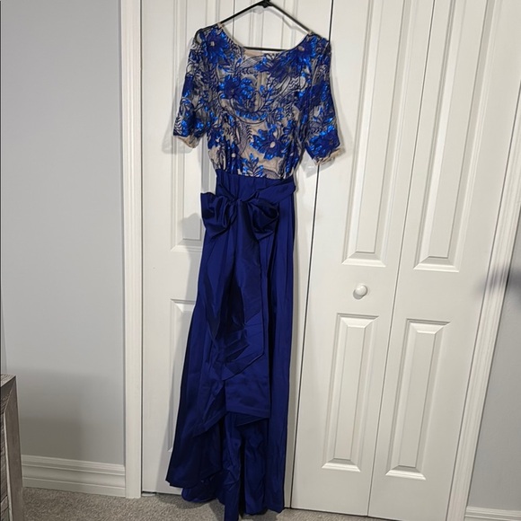 Adrianna Pappel Elegant Blue and Floral Gown - Picture 1 of 4